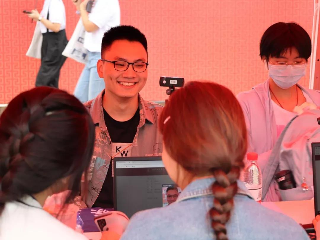 william威廉中文官网